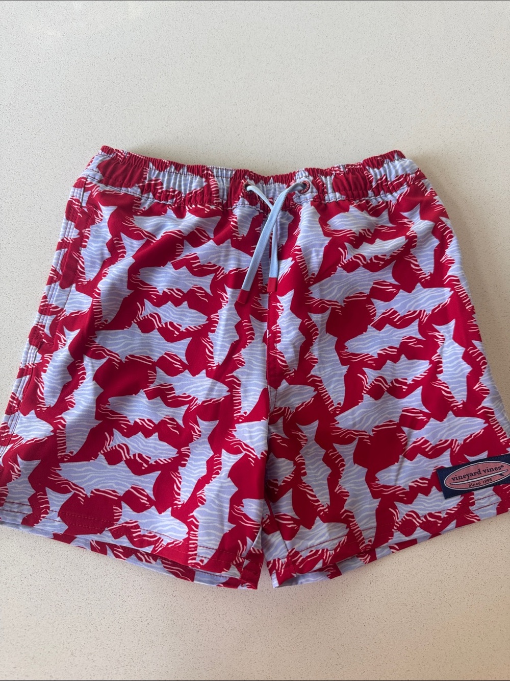Worn 1x Vineyard Vines Red and White Patterned Boys Swim Trunks Size 7